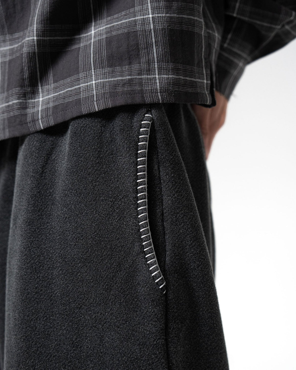 Sunfaded Black Loungers - Wear Wojo